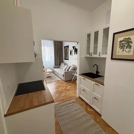 Trina In The Centre Lejlighed *